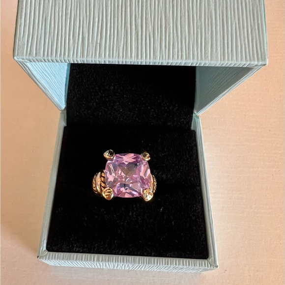 Cocktail Ring Cubic Zirconia Lilac Stone - Picture 1 of 3